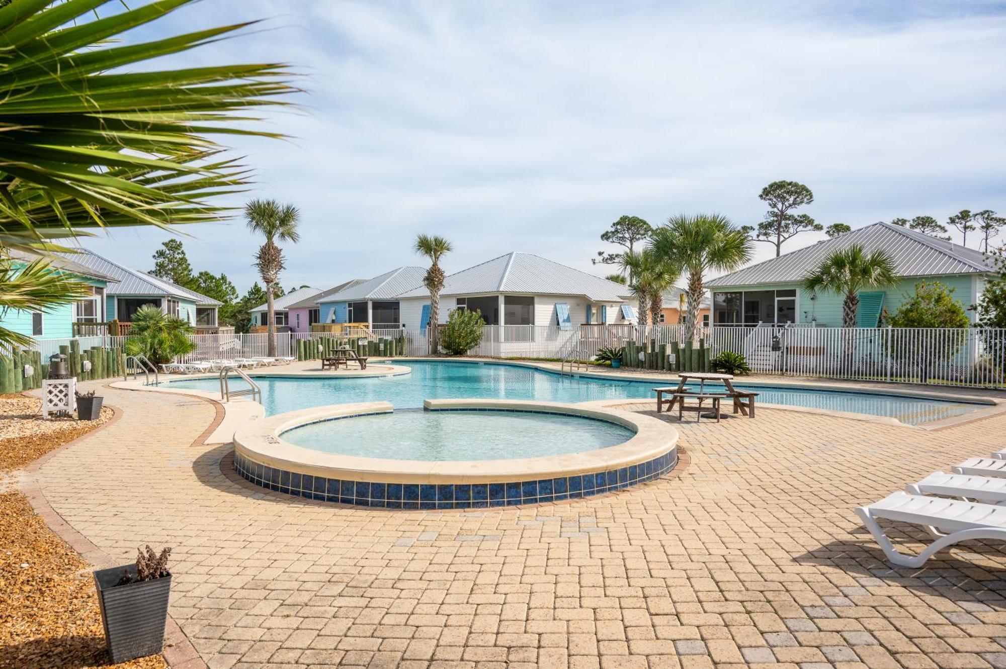 Cottage Beach House Steps From Beach 3 Bedroom 2 Bath Gulf Shores Exteriér fotografie