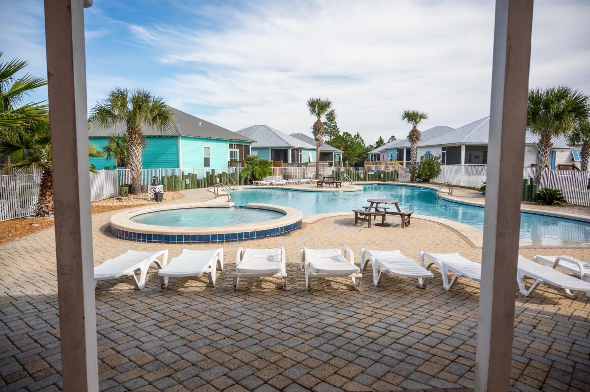 Cottage Beach House Steps From Beach 3 Bedroom 2 Bath Gulf Shores Exteriér fotografie